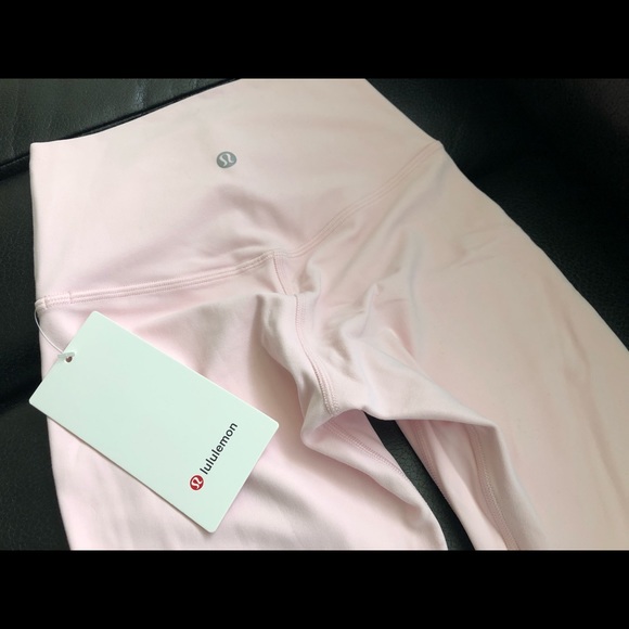Lululemon Strawberry Milkshake Align Pant 25” no pockets! Size 2 NWT! RARE! 🍓🥛 - Picture 5 of 13